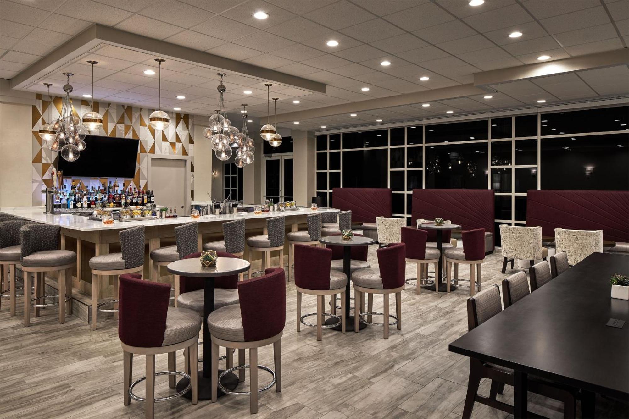 Sheraton Richmond Airport Hotel Сандстън Екстериор снимка