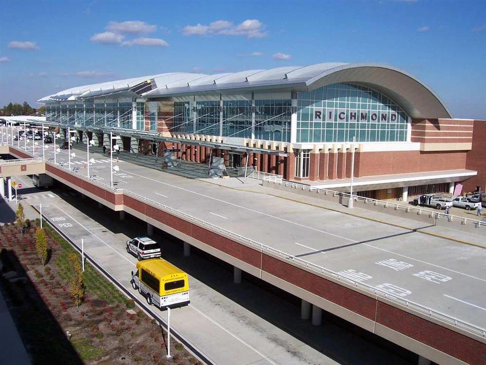 Sheraton Richmond Airport Hotel Сандстън Удобства снимка